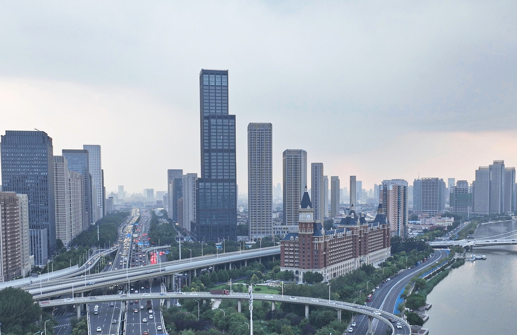 激活存量 賦能未來(lái) | 中國(guó)中信金融資產(chǎn):創(chuàng)新金融服務(wù)助力城市更新 推動(dòng)地標(biāo)項(xiàng)目“涅槃重生”